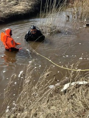 Поиски утонувшего ребенка в Октябрьском районе продолжаются