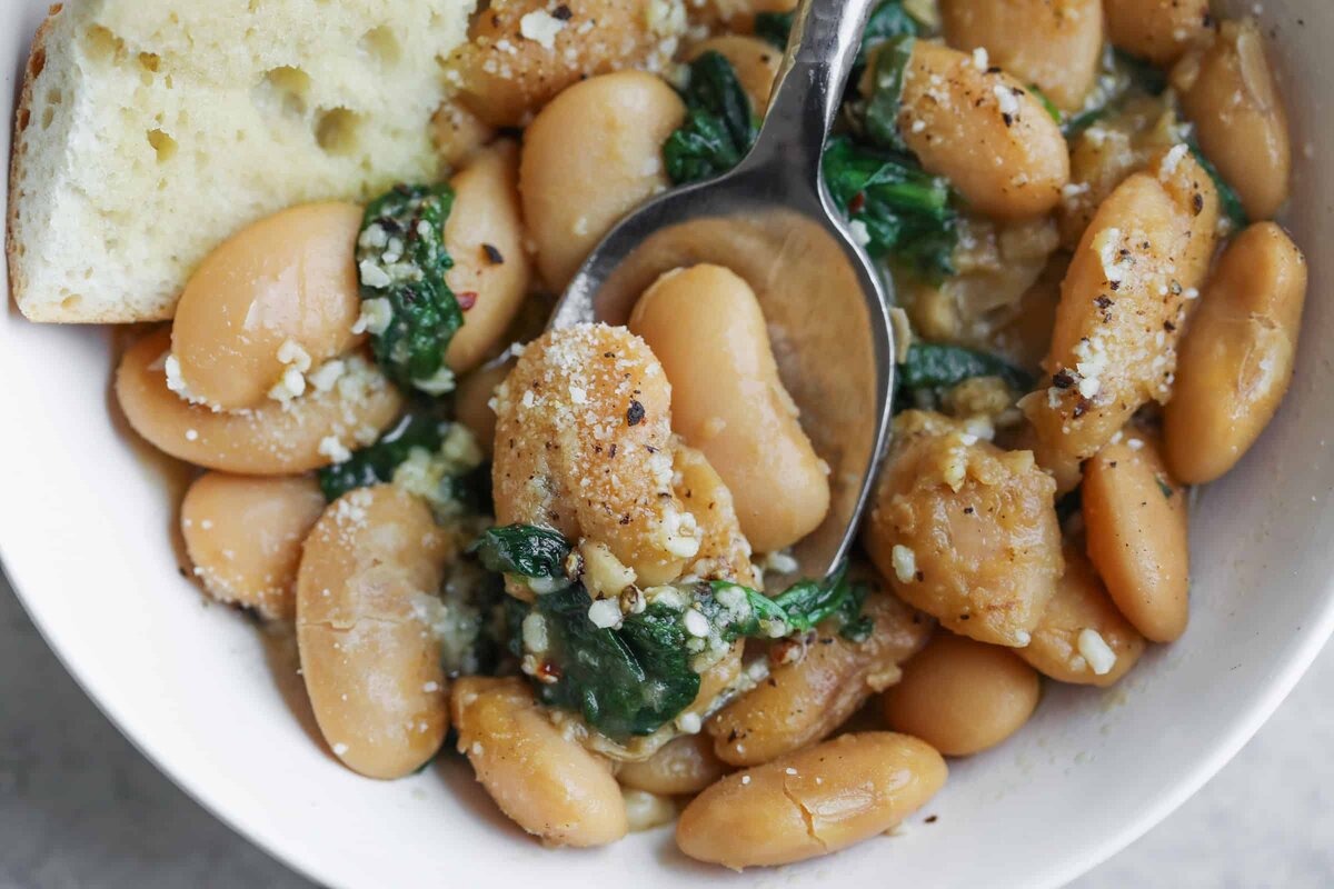 Бобовые закуски: от хумуса до фалафеля — удивительный мир на вашем столе