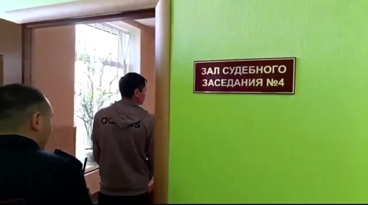 Вымогал деньги у бизнесменов востока Оренбургской области: В Орске отправили под стражу лидера организованной группы