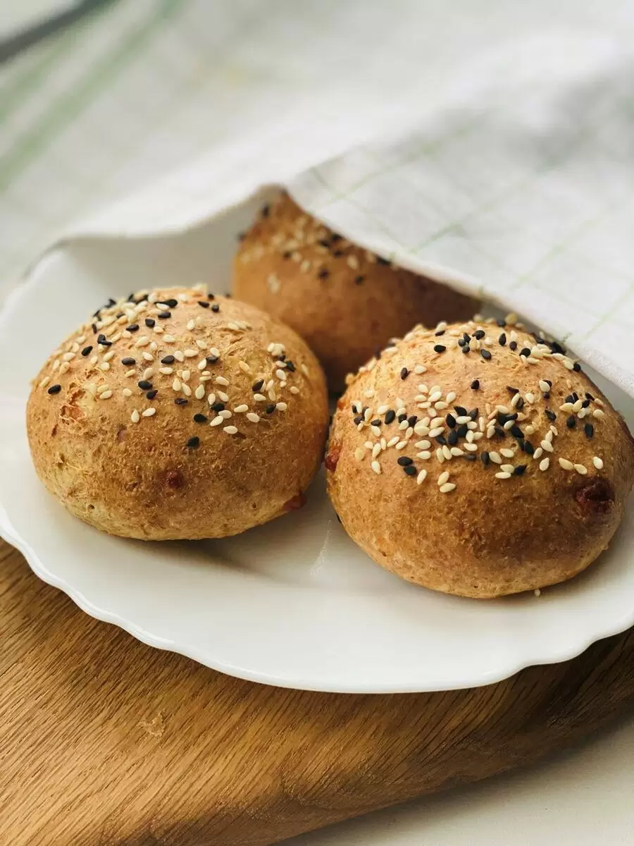 Как легко и вкусно приготовить творожные булочки с сыром