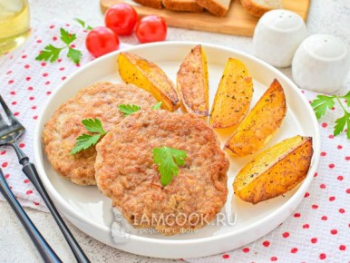 Картошка и мясо: невероятные блюда для семейного вечера