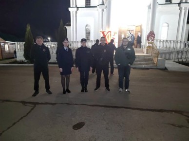 Сотрудники полиции обеспечили охрану общественного порядка и безопасность во время празднования православной Пасхи