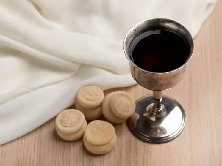Можно ли употреблять вино в Великий пост: взгляды священников