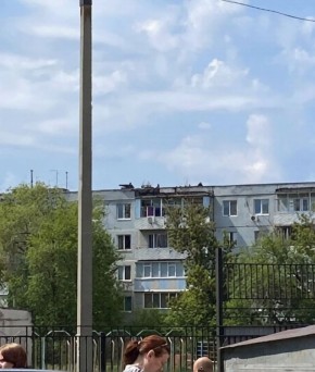 Дрон ВСУ влетел в жилую многоэтажку в Оренбурге