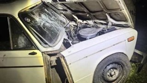Пьяный подросток врезался на автомобиле в дерево в Переволоцком районе