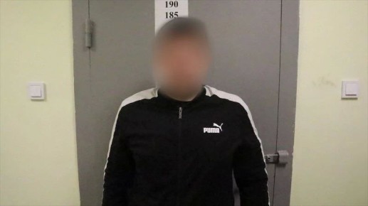 В Орске полицейские задержали злоумышленника, похитившего краску с завода на полмиллиона рублей