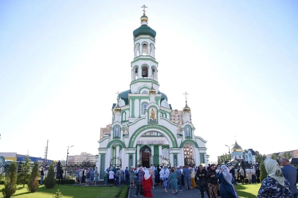 Святейший Патриарх Московский и всея Руси Кирилл освятил храм преподобного Пимена Угрешского в Оренбурге