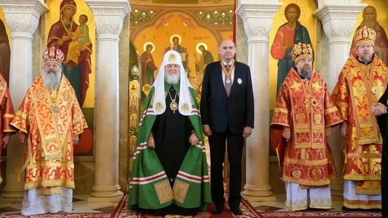 Патриарх Кирилл наградил губернатора Оренбуржья Евгения Солнцева орденом РПЦ