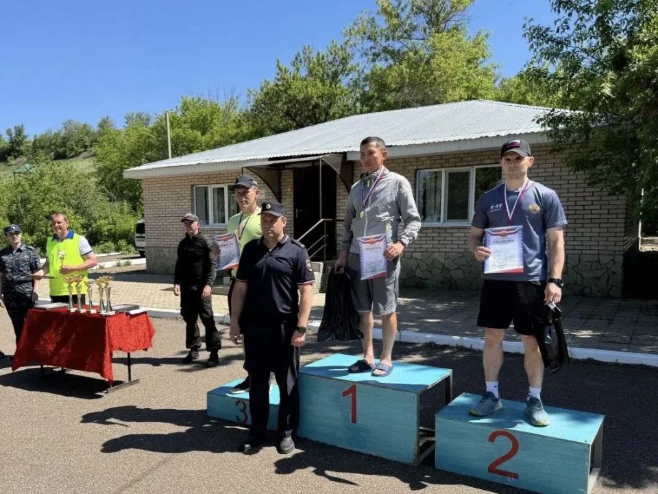 На полигоне УМВД России по Оренбургской области определили сильнейших в служебном биатлоне На полигоне УМВД России по Оренбургской области определили сильнейших в служебном биатлоне