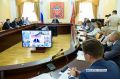 Евгений Солнцев начал заседание правительства региона с оперативных вопросов