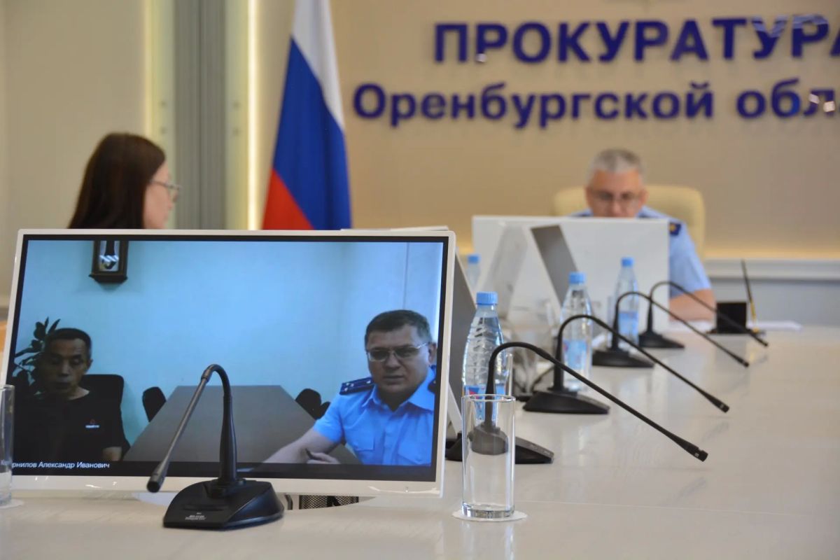 Прокурор Оренбургской области провел личные приемы граждан Прокурор Оренбургской области провел личные приемы граждан
