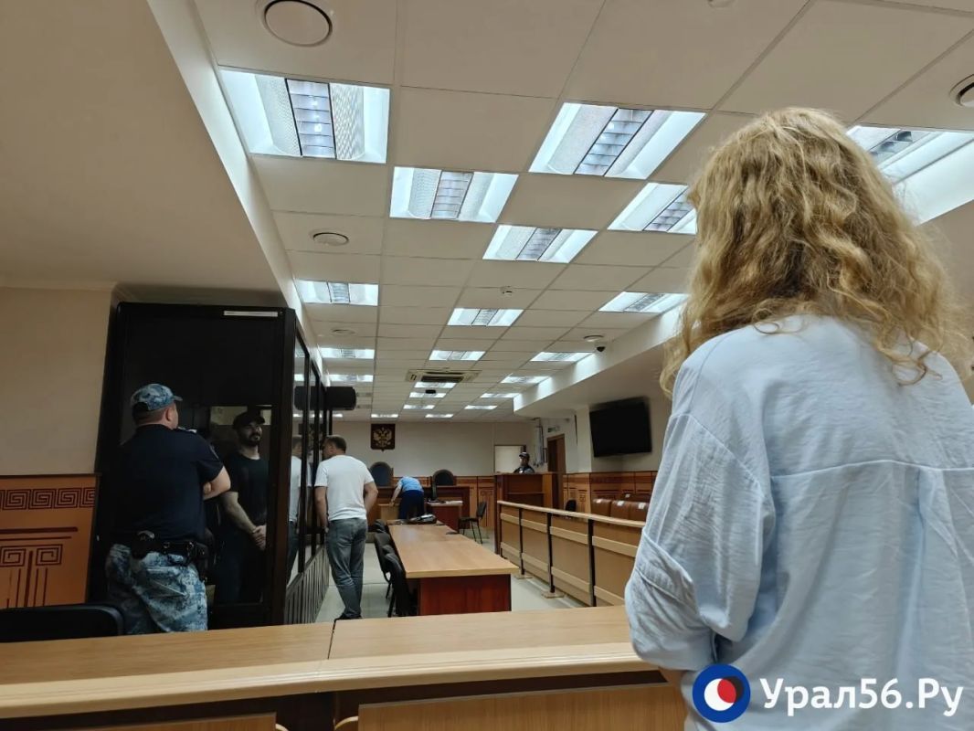 Суд в Оренбурге назначил дополнительных адвокатов братьям Макаровым после повторного срыва заседания Суд в Оренбурге назначил дополнительных адвокатов братьям Макаровым после повторного срыва заседания