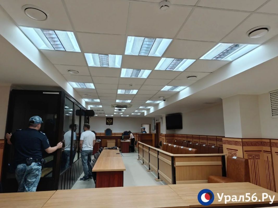 Суд в Оренбурге назначил дополнительных адвокатов братьям Макаровым после повторного срыва заседания Суд в Оренбурге назначил дополнительных адвокатов братьям Макаровым после повторного срыва заседания