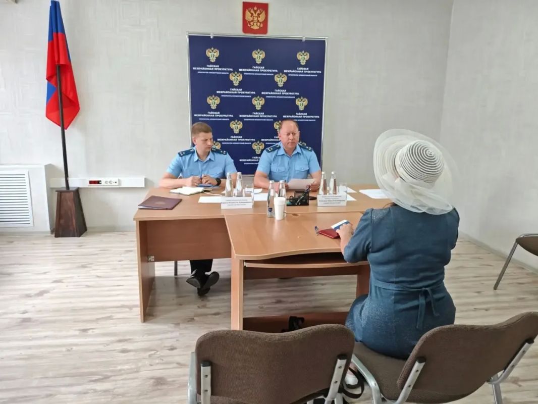 ПЕРВЫЙ ЗАМЕСТИТЕЛЬ ПРОКУРОРА ОРЕНБУРГСКОЙ ОБЛАСТИ ПРОВЕЛ ЛИЧНЫЙ ПРИЕМ ГРАЖДАН ПЕРВЫЙ ЗАМЕСТИТЕЛЬ ПРОКУРОРА ОРЕНБУРГСКОЙ ОБЛАСТИ ПРОВЕЛ ЛИЧНЫЙ ПРИЕМ ГРАЖДАН