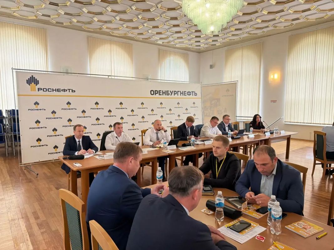 В Бузулуке сотрудники ГИБДД приняли участие в заседании по безопасности