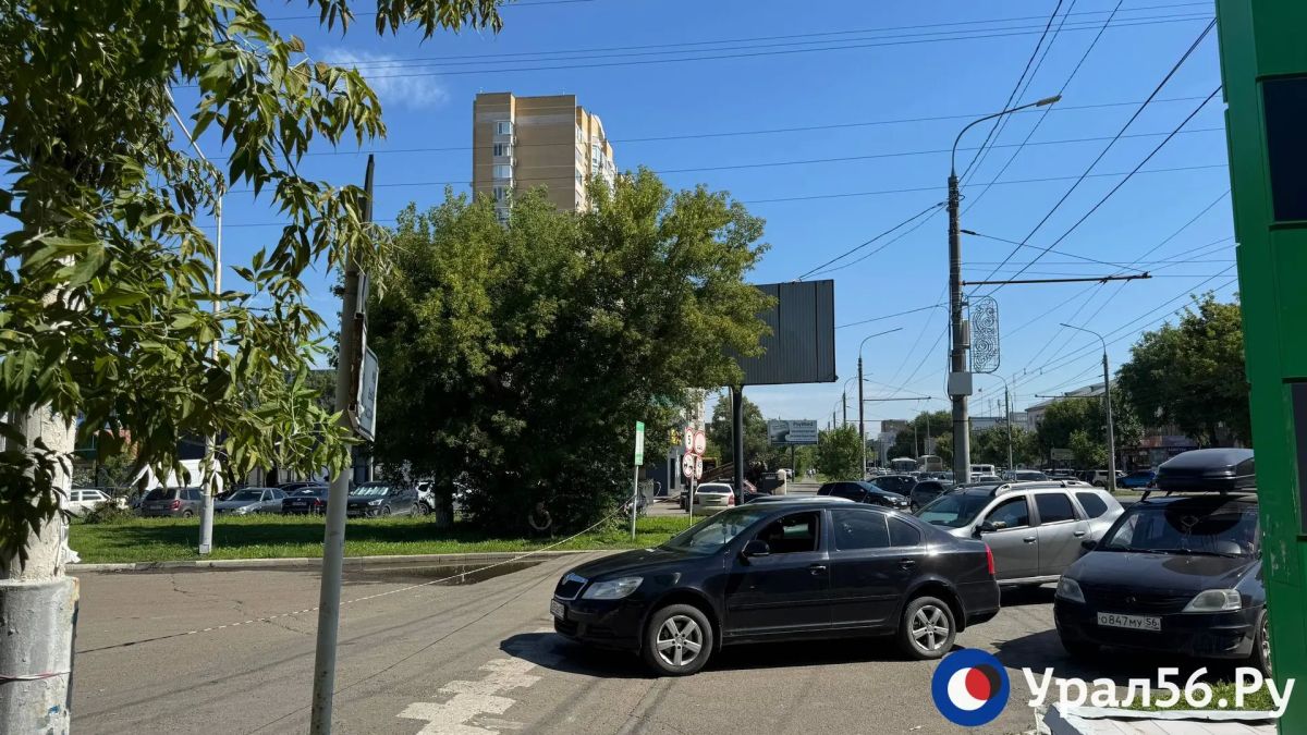 Очереди и ограничения: на 14 июля в Оренбурге сохраняется напряжённая ситуация с бензином Очереди и ограничения: на 14 июля в Оренбурге сохраняется напряжённая ситуация с бензином