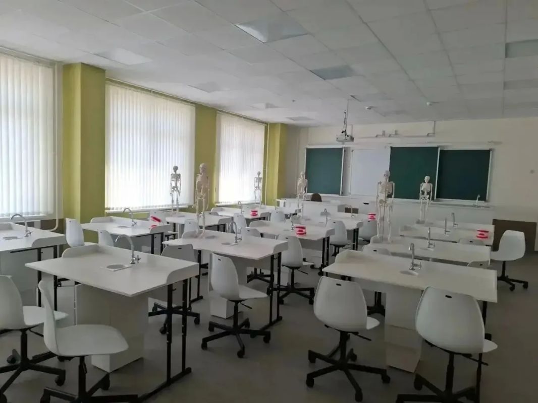 В Политехническом лицее организуется профильное обучение В Политехническом лицее организуется профильное обучение