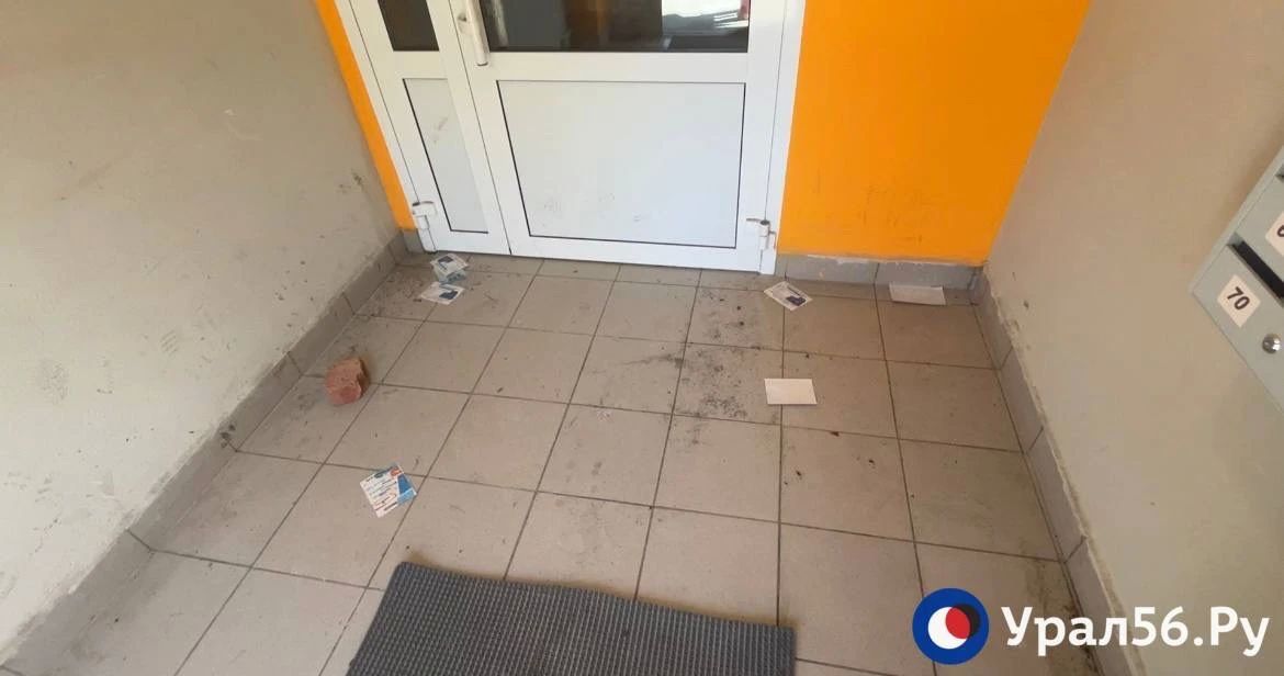 Затопленные подвалы, открытые двери и лифты на «стоп»: Что происходит в новой 12-этажке в Орске, построенной после наводнения 2024 года? Затопленные подвалы, открытые двери и лифты на «стоп»: Что происходит в новой 12-этажке в Орске, построенной после наводнения 2024 года?