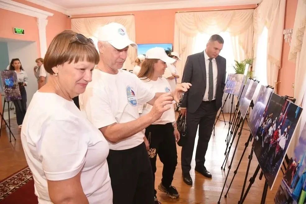 Юбилейную российскоказахстанскую экспедицию встретили в Уральске Юбилейную российскоказахстанскую экспедицию встретили в Уральске
