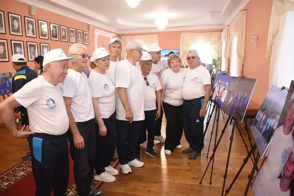 Юбилейную российскоказахстанскую экспедицию встретили в Уральске Юбилейную российскоказахстанскую экспедицию встретили в Уральске