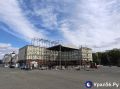 На площади им. Ленина в Оренбурге идет подготовка к празднованию Дня города