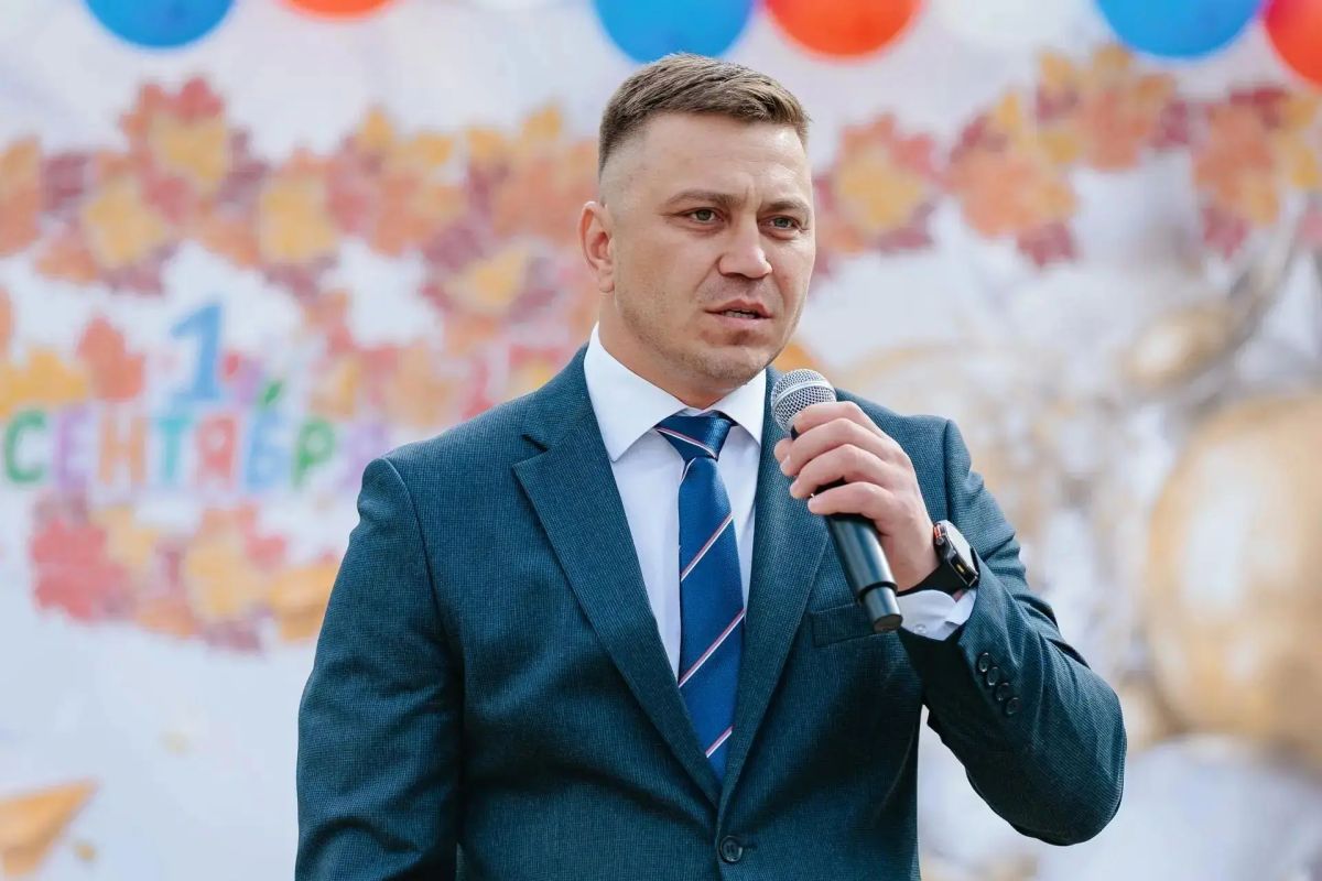 В День знаний ветераны СВО сопроводили в школу детей своих боевых товарищей В День знаний ветераны СВО сопроводили в школу детей своих боевых товарищей