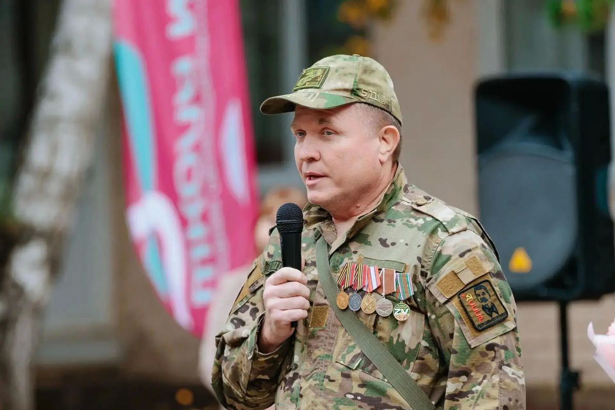 В День знаний ветераны СВО сопроводили в школу детей своих боевых товарищей В День знаний ветераны СВО сопроводили в школу детей своих боевых товарищей
