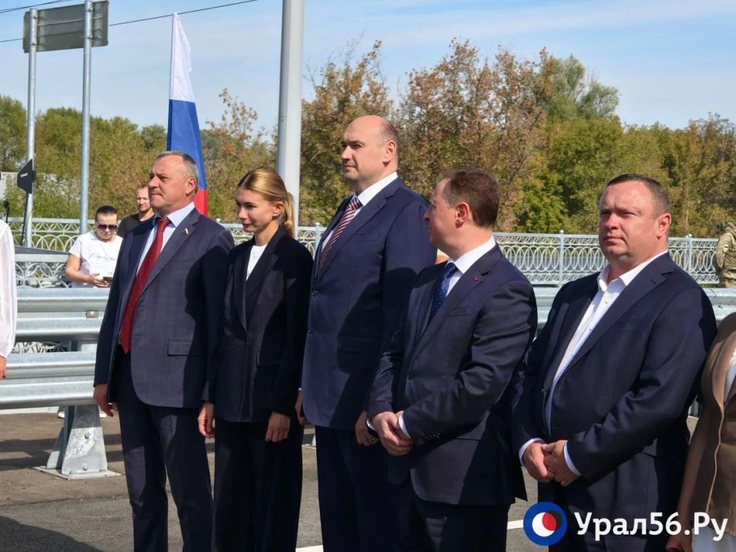 Раньше срока: В Оренбурге открыли новый мост через реку Сакмару на проспекте Братьев Коростелевых Раньше срока: В Оренбурге открыли новый мост через реку Сакмару на проспекте Братьев Коростелевых