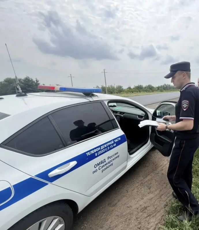 В Сакмарском районе инспектору ДПС попытались дать взятку за не привлечение к административной ответственности В Сакмарском районе инспектору ДПС попытались дать взятку за не привлечение к административной ответственности