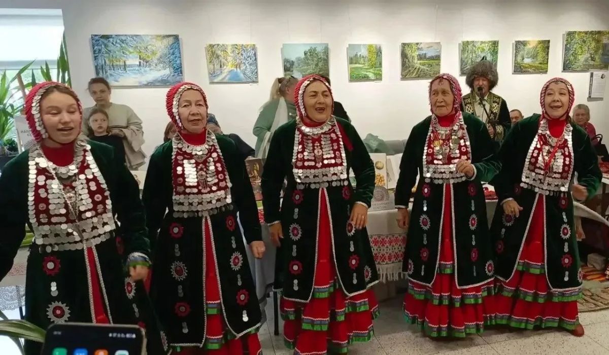 В Оренбурге прошёл V фестиваль народных ремесел, обрядов и традиций «Восторженной души и добрых рук творенье» В Оренбурге прошёл V фестиваль народных ремесел, обрядов и традиций «Восторженной души и добрых рук творенье»