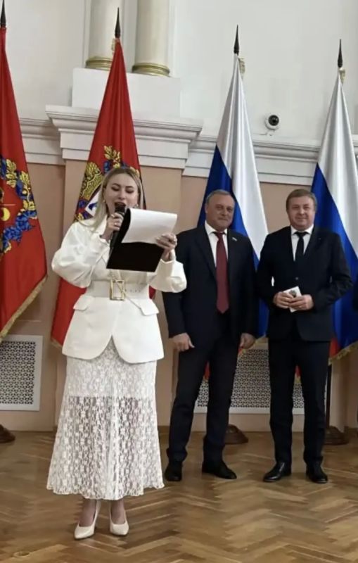 Гордость Оренбуржья: главный врач ГБУЗ «ООКМФПЦ» награжден памятным знаком Гордость Оренбуржья: главный врач ГБУЗ «ООКМФПЦ» награжден памятным знаком