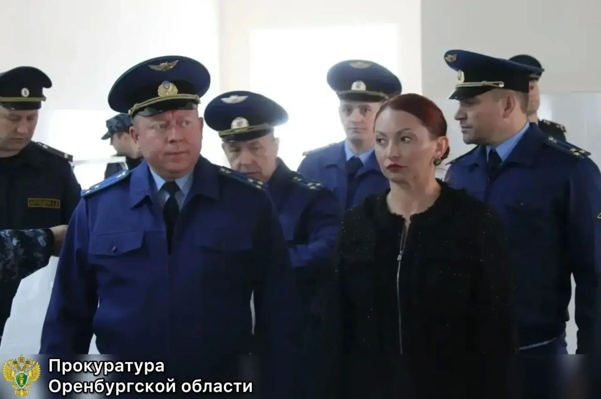 Первый заместитель прокурора Оренбургской области посетил исправительные учреждения региона Первый заместитель прокурора Оренбургской области посетил исправительные учреждения региона