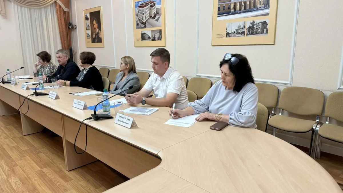 Оренбуржье на третьем месте в России по выдаче Пушкинских карт Оренбуржье на третьем месте в России по выдаче Пушкинских карт