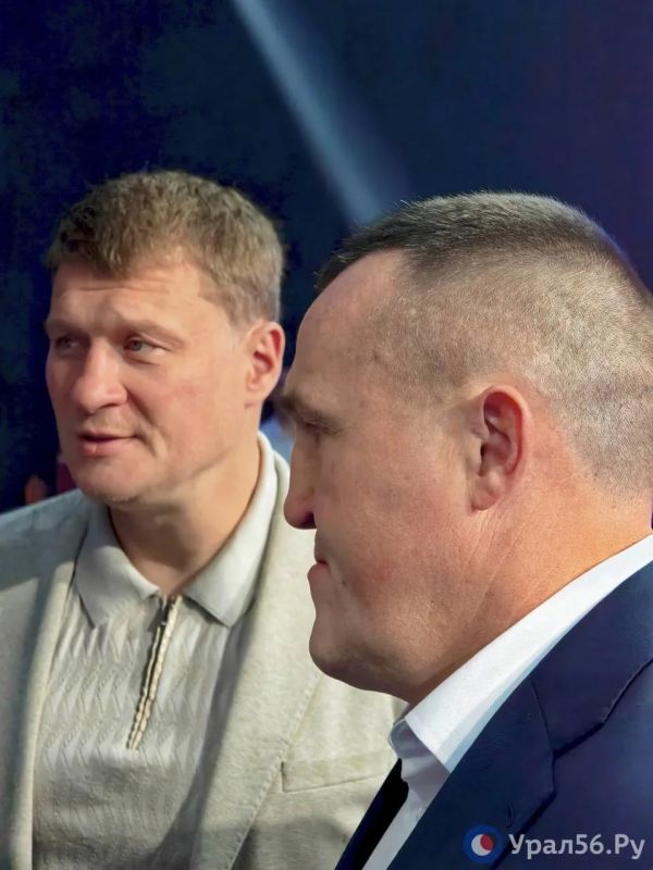 В Оренбурге стартовал турнир профессионального бокса В Оренбурге стартовал турнир профессионального бокса