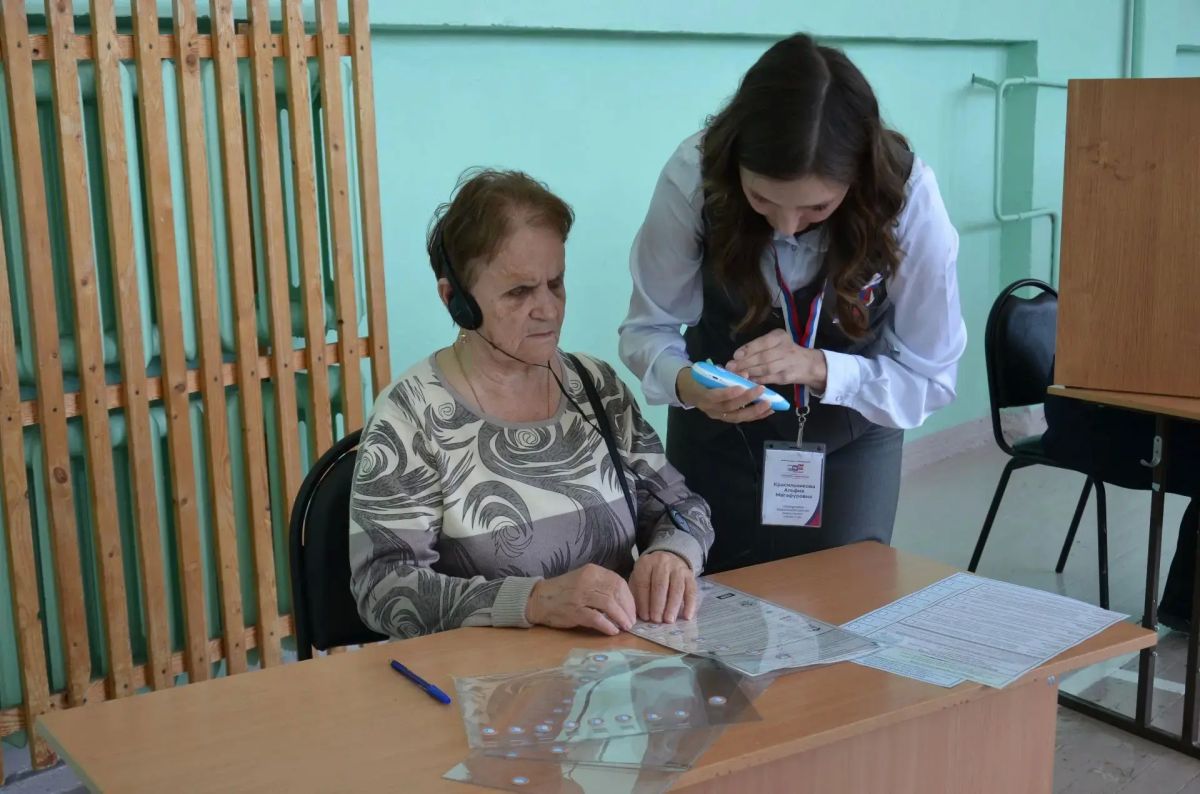 Оренбуржцы с нарушениями зрения могут проголосовать с помощью тифломаркеров Оренбуржцы с нарушениями зрения могут проголосовать с помощью тифломаркеров