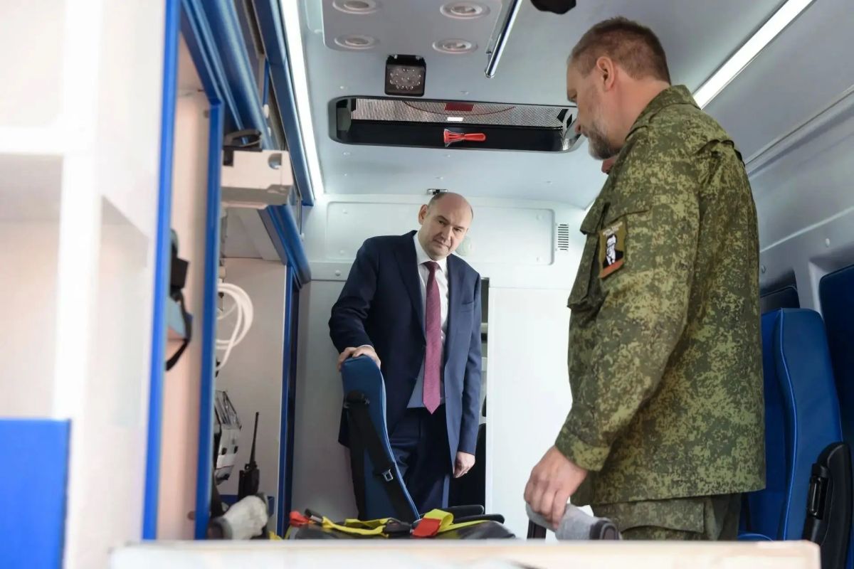 В Оренбурге состоялось торжественное вручение автомобилей Областной станции скорой медицинской помощи В Оренбурге состоялось торжественное вручение автомобилей Областной станции скорой медицинской помощи