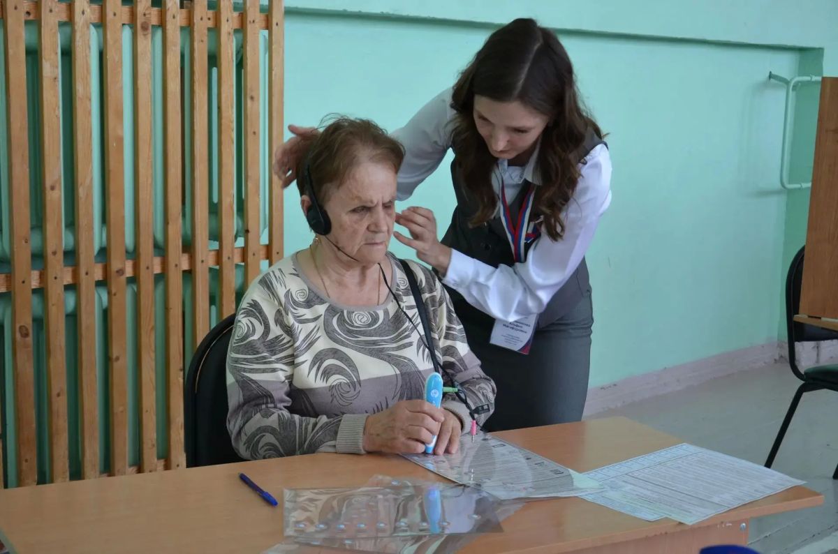 Оренбуржцы с нарушениями зрения могут проголосовать с помощью тифломаркеров Оренбуржцы с нарушениями зрения могут проголосовать с помощью тифломаркеров