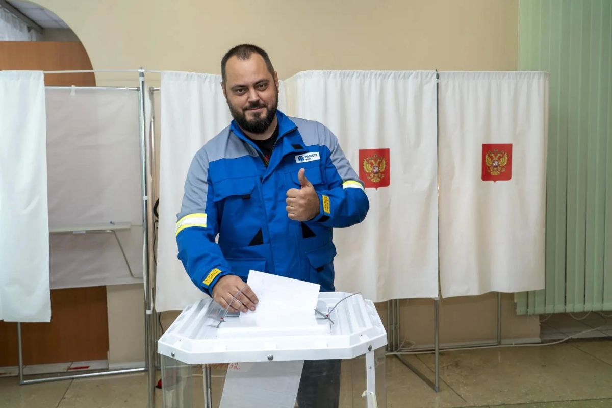 Один из избирательных участков Оренбурга располагается на территории производственного отделения филиала «Россети Волга» - «Оренбургэнерго» Один из избирательных участков Оренбурга располагается на территории производственного отделения филиала «Россети Волга» - «Оренбургэнерго»