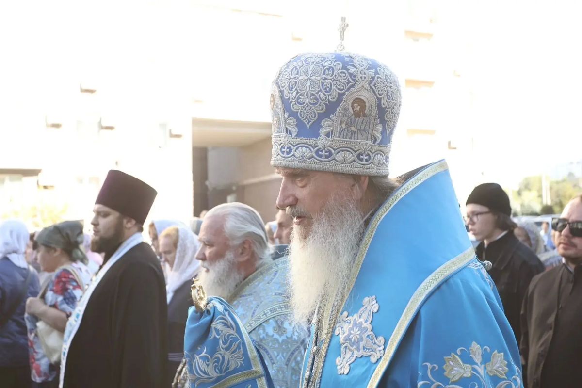 Праздник, который объединяет: в Оренбурге прошёл традиционный Крестный ход в честь Рождества Пресвятой Богородицы Праздник, который объединяет: в Оренбурге прошёл традиционный Крестный ход в честь Рождества Пресвятой Богородицы