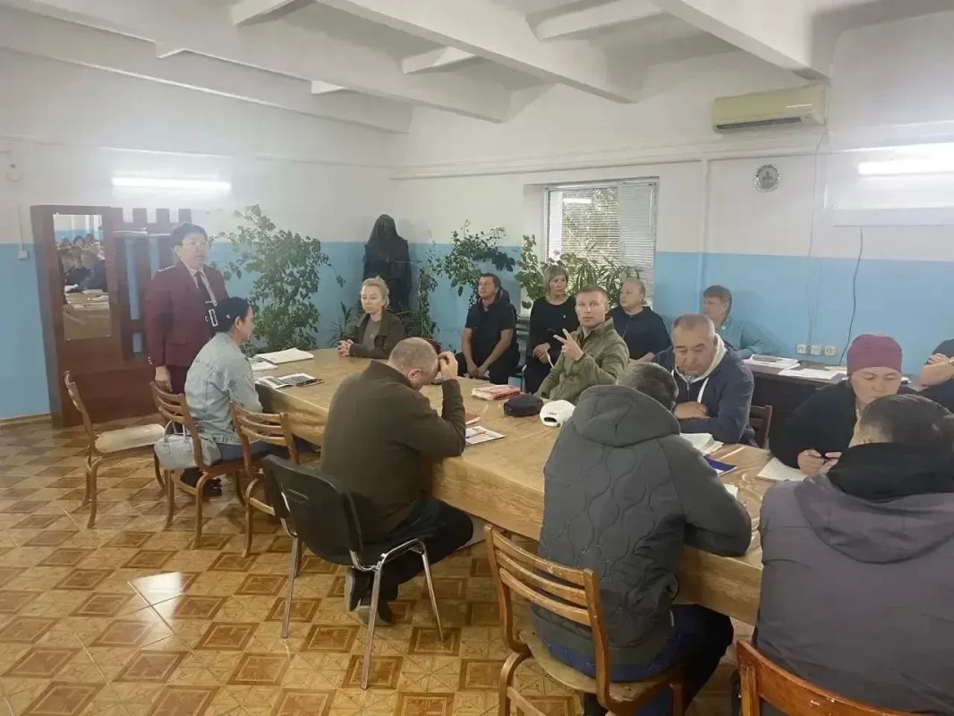 В рамках реализации просветительского проекта Лекторий «Санпросвет» специалисты Управления Роспотребнадзора по Оренбургской области проводят серию выездных лекций для сотрудников предприятий и организаций по всей области В рамках реализации просветительского проекта Лекторий «Санпросвет» специалисты Управления Роспотребнадзора по Оренбургской области проводят серию выездных лекций для сотрудников предприятий и организаций по всей области