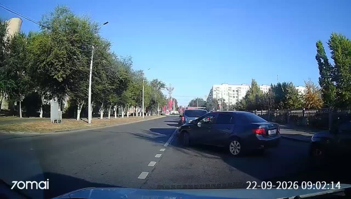 Два зеленых сразу: на кольце в Оренбурге светофоры дали сбой