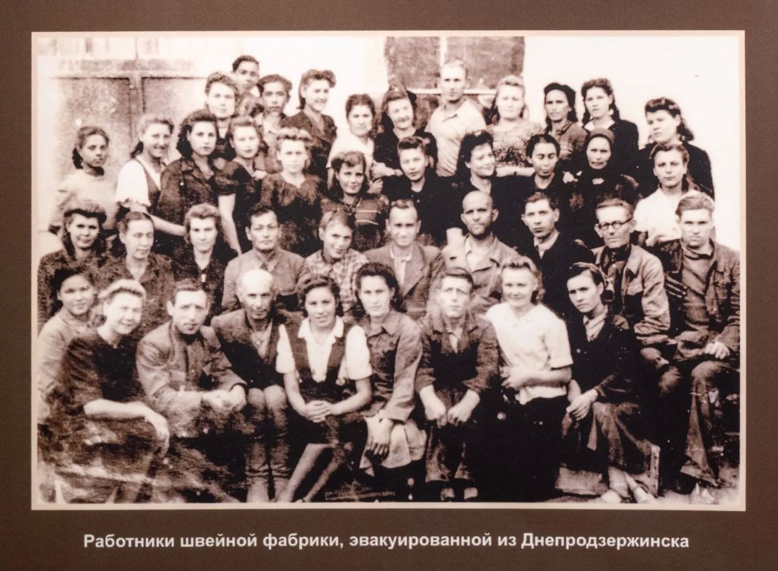 Сегодня в нашей рубрике про Город трудовой доблести — Орская швейная фабрика Наркомата легкой промышленности