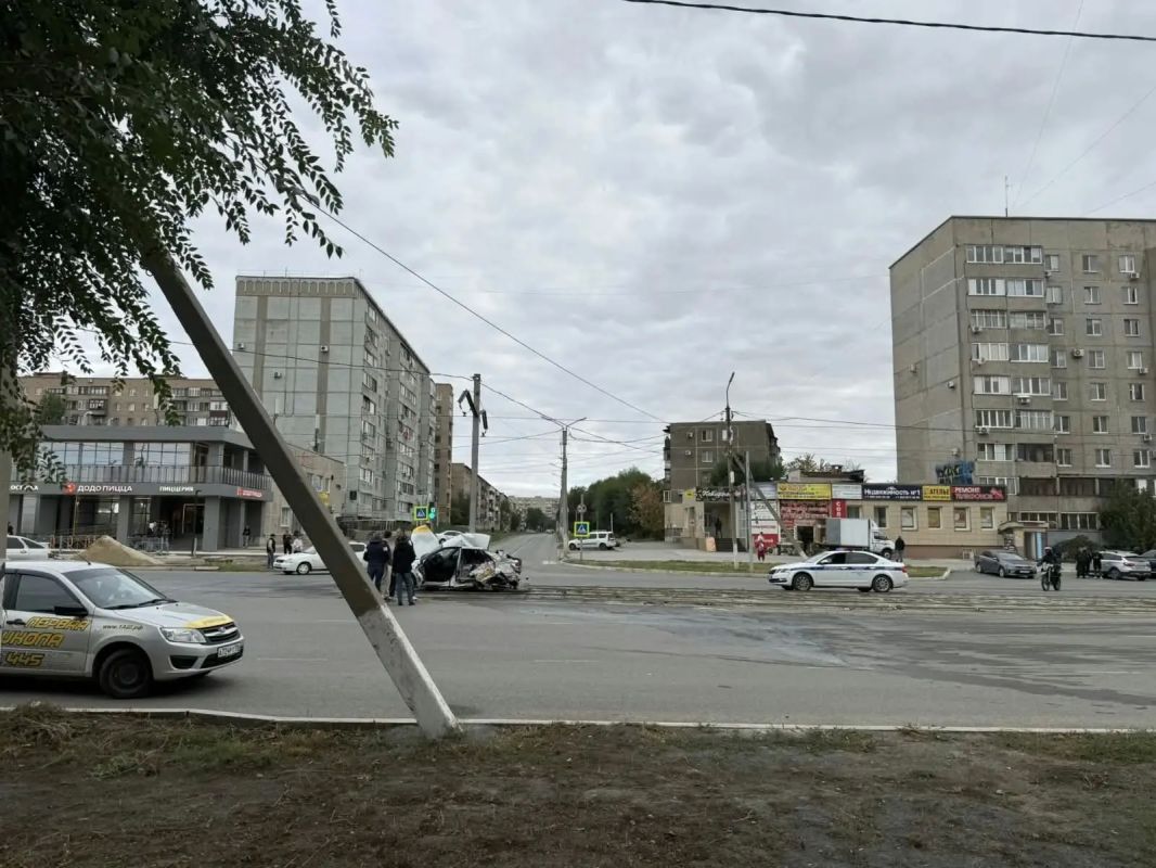 26.09.2026 года в 08 часов 20 минут напротив дома 97 по ул. Советской города Новотроицка водитель -курсант 2009 года рождения, при совершении маневра “разворот” не убедилась в его безопасности, не уступила дорогу... 26.09.2026 года в 08 часов 20 минут напротив дома 97 по ул. Советской города Новотроицка водитель -курсант 2009 года рождения, при совершении маневра “разворот” не убедилась в его безопасности, не уступила дорогу...