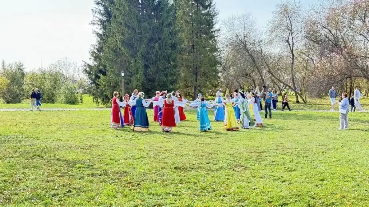 Евгений Солнцев сообщил об акции «Аксаковские дни» в Оренбуржье Евгений Солнцев сообщил об акции «Аксаковские дни» в Оренбуржье