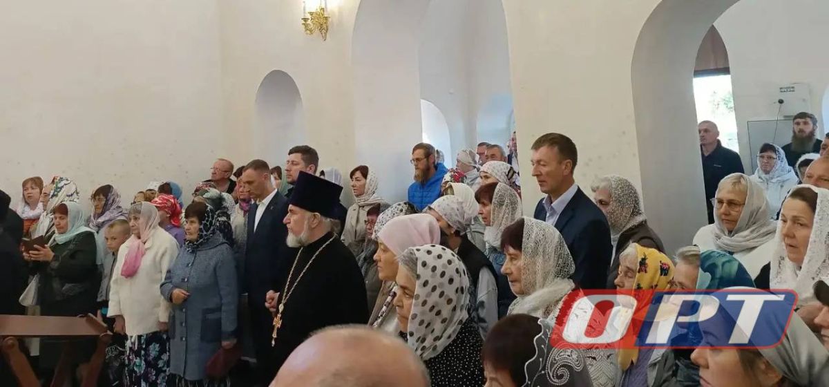 В храме Святого апостола Андрея Первозванного прошло торжественное богослужение В храме Святого апостола Андрея Первозванного прошло торжественное богослужение