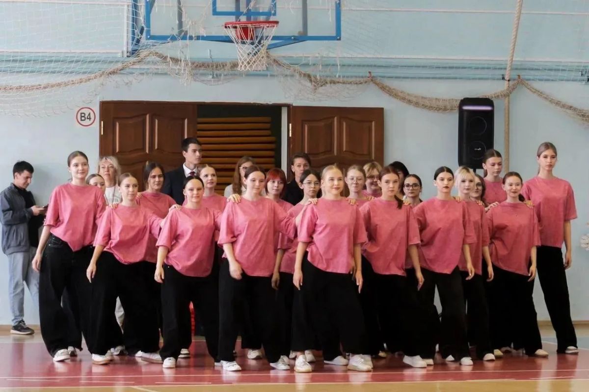 В рамках акции «Сообщи, где торгуют смертью» полицейские Оренбурга провели спортивно-интеллектуальное мероприятие В рамках акции «Сообщи, где торгуют смертью» полицейские Оренбурга провели спортивно-интеллектуальное мероприятие