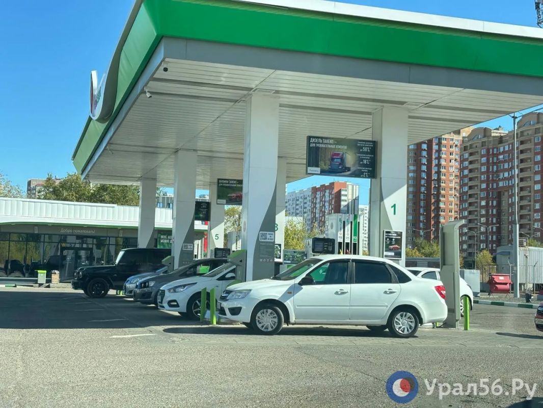 Где в Оренбурге есть бензин 29 сентября: ситуация на АЗС Где в Оренбурге есть бензин 29 сентября: ситуация на АЗС