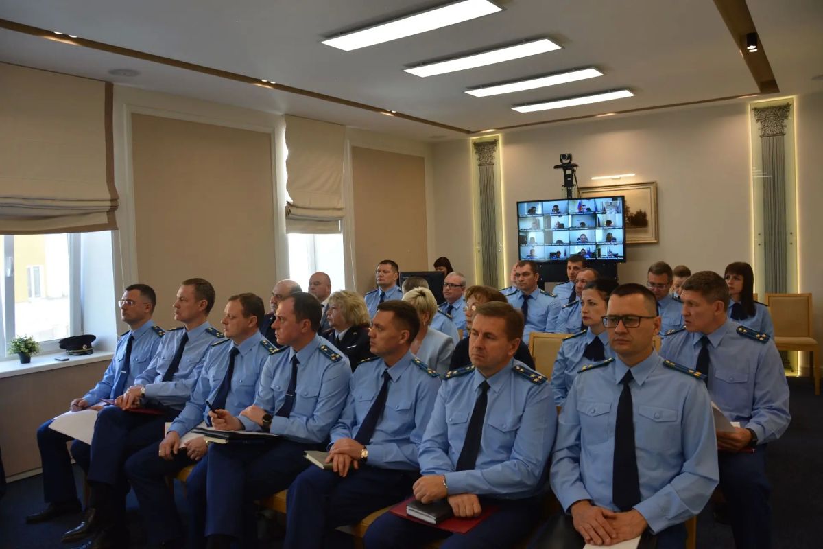 В прокуратуре Оренбургской области на расширенном заседании коллегии обсудили вопросы профилактики правонарушений несовершеннолетних В прокуратуре Оренбургской области на расширенном заседании коллегии обсудили вопросы профилактики правонарушений несовершеннолетних