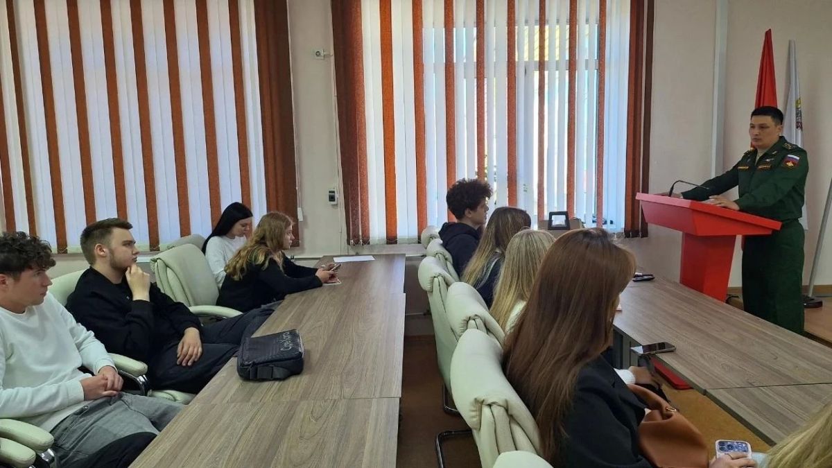 «Герои рядом»: выпускник программы «Герои Оренбуржья» поделился историей со студентами РАНХиГС «Герои рядом»: выпускник программы «Герои Оренбуржья» поделился историей со студентами РАНХиГС