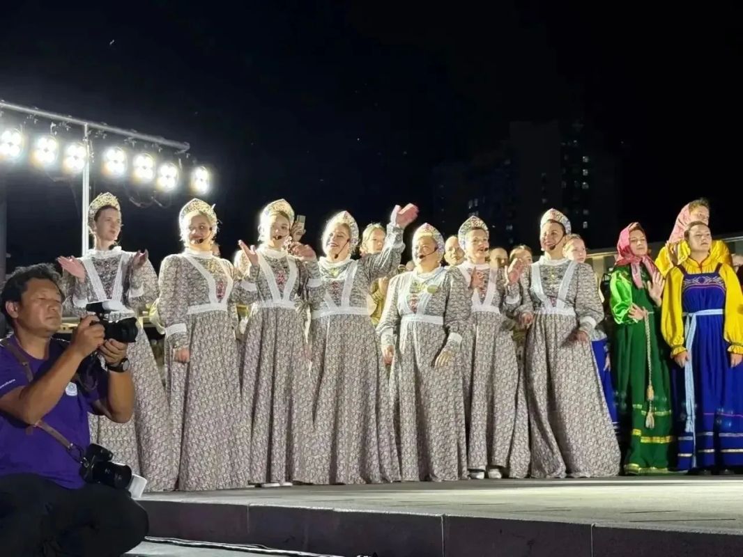 Оренбургский коллектив «Оренградъ» покорил жюри международного конкурса в Китае Оренбургский коллектив «Оренградъ» покорил жюри международного конкурса в Китае